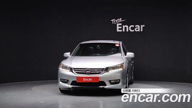 Honda Accord 2013 — фото 3