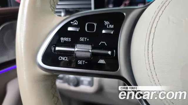 Mercedes-Benz GLS-Class 2021 — фото 18
