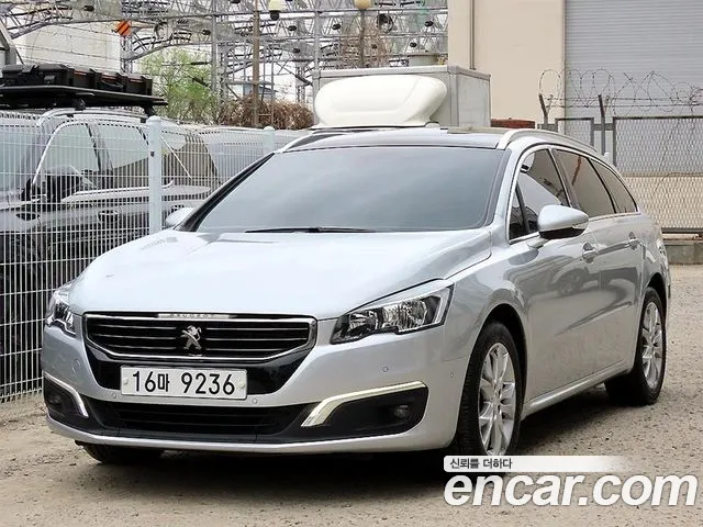 Peugeot 508 2015 — фото 2