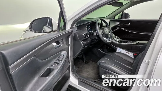 Hyundai Santafe 2022 — фото 13