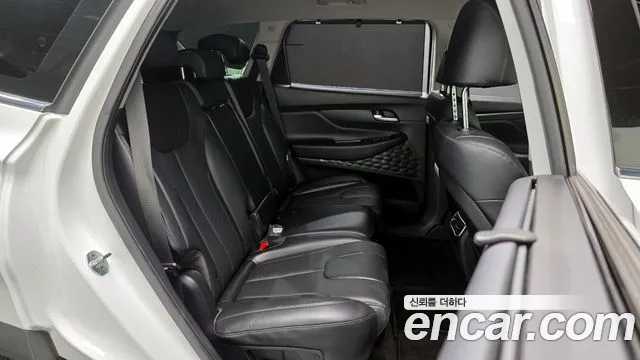 Hyundai Santafe 2022 — фото 16