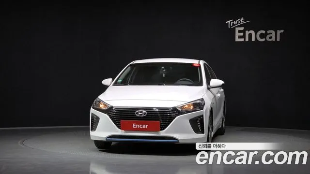 Hyundai Ioniq 2017 — фото 3