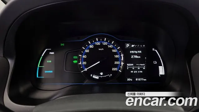 Hyundai Ioniq 2017 — фото 11