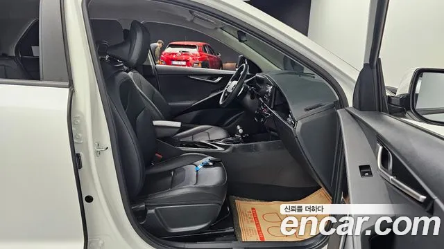 Kia Niro 2022 — фото 18