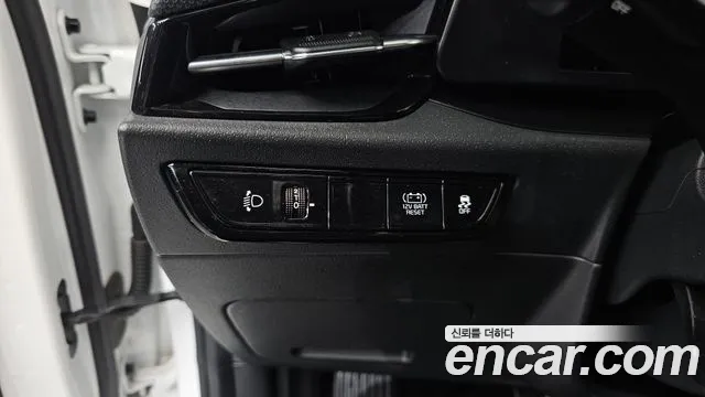 Kia Niro 2022 — фото 20