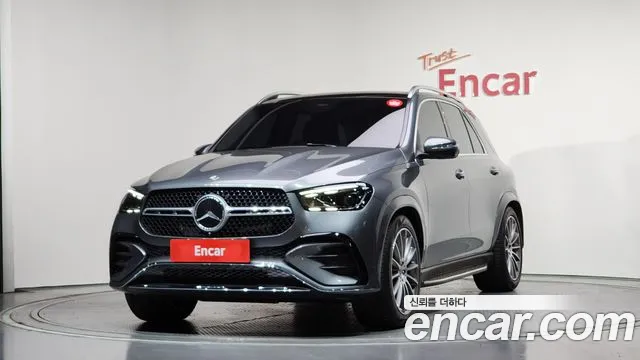 Mercedes-Benz GLE-Class 2025 — фото 1
