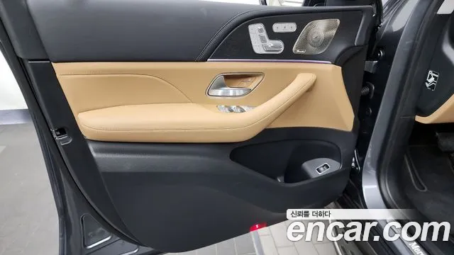 Mercedes-Benz GLE-Class 2025 — фото 14