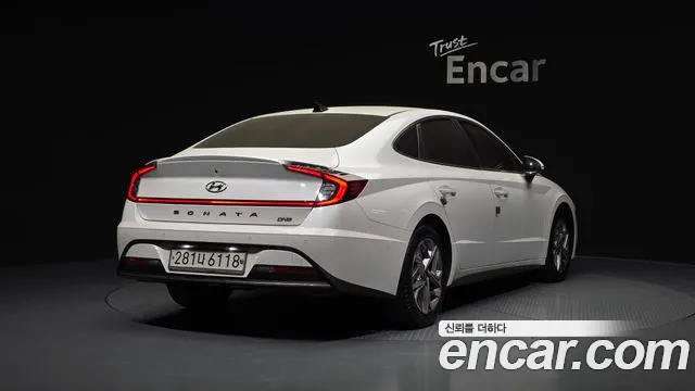 Hyundai Sonata 2020 — фото 2