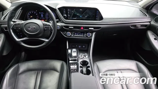 Hyundai Sonata 2020 — фото 10