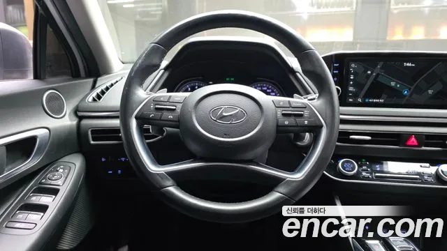 Hyundai Sonata 2020 — фото 19