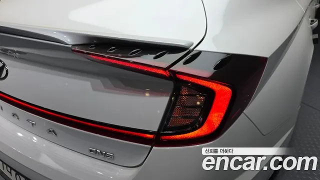 Hyundai Sonata 2020 — фото 9
