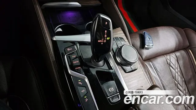 BMW Gran Turismo 2020 — фото 12