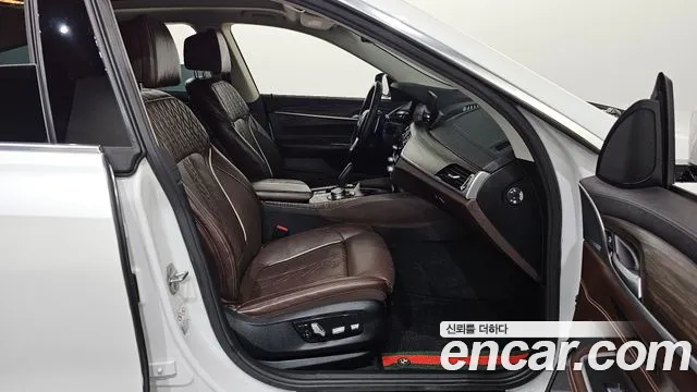 BMW Gran Turismo 2020 — фото 17