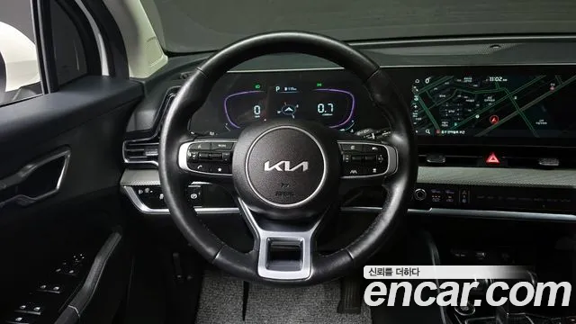 Kia Sportage 2022 — фото 13