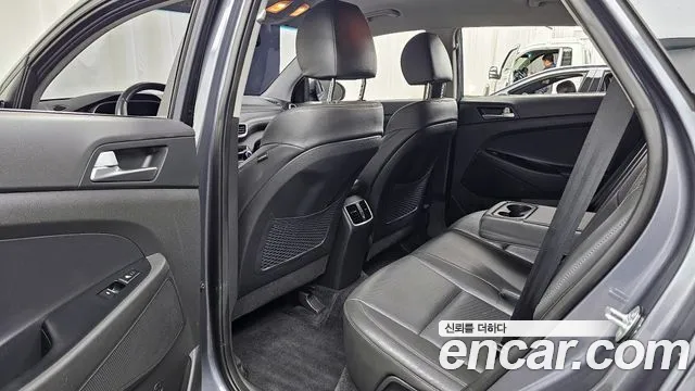 Hyundai Tucson 2020 — фото 16