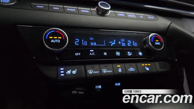 Hyundai AVANTE 2021 — фото 20