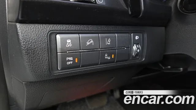 KG_Mobility_Ssangyong Rexton 2020 — фото 17