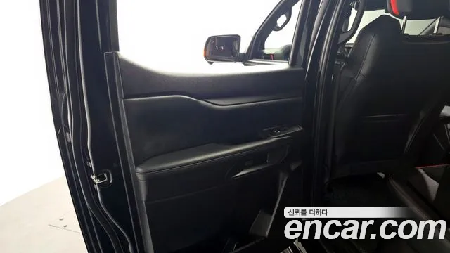 Ford Ranger 2025 — фото 15