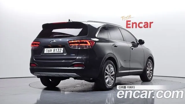 Kia Sorento 2015 — фото 2