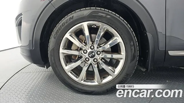 Kia Sorento 2015 — фото 5