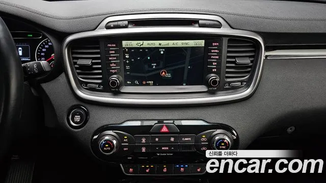 Kia Sorento 2015 — фото 14