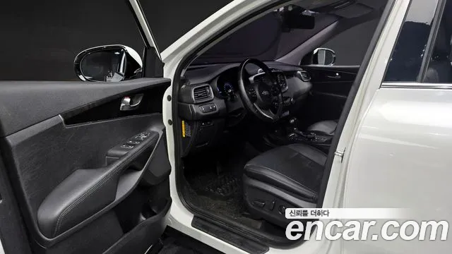 Kia Sorento 2015 — фото 10