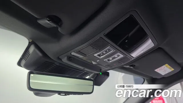 Land Rover Range Rover Evoque 2025 — фото 16