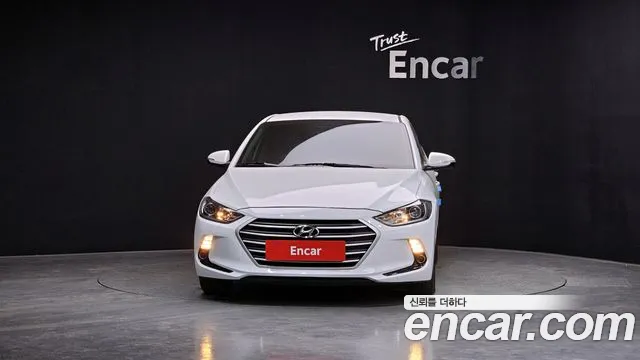 Hyundai AVANTE 2016 — фото 3