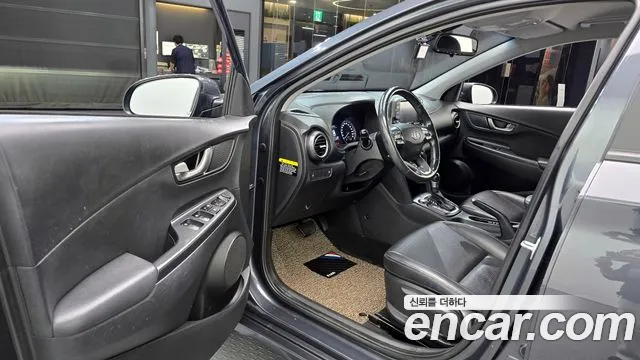 Hyundai Kona 2018 — фото 10