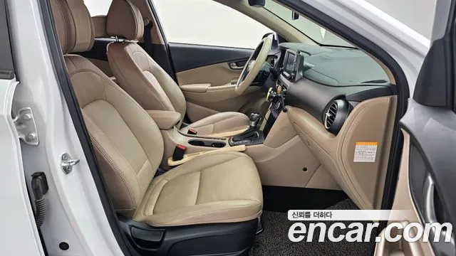 Hyundai Kona 2020 — фото 11