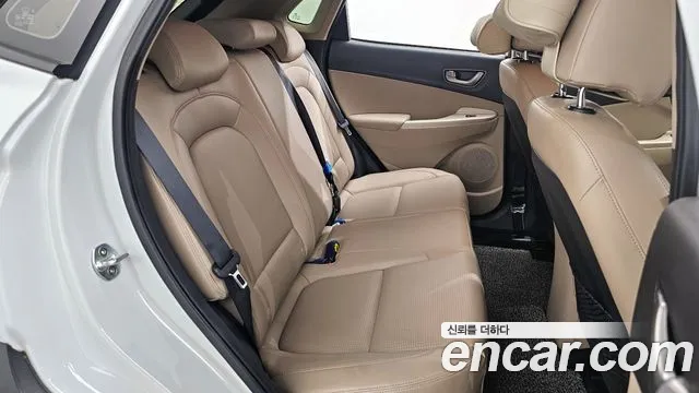 Hyundai Kona 2020 — фото 12