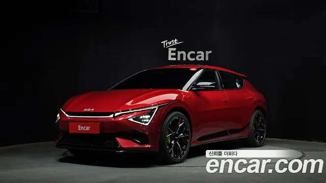 Kia EV6 2025 — фото 1