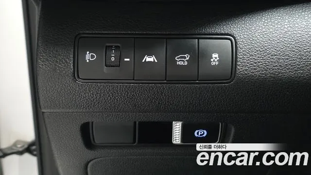 Hyundai Santafe 2021 — фото 17