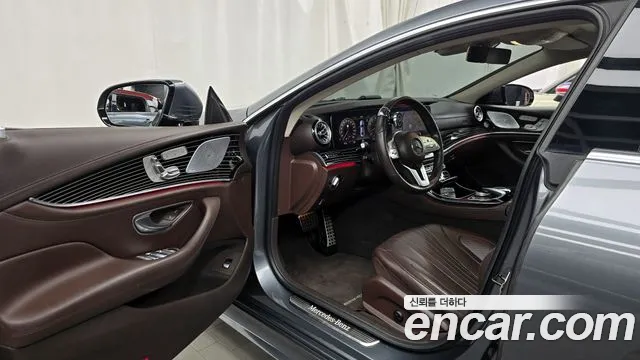 Mercedes-Benz CLS-Class 2019 — фото 13