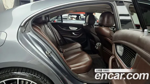 Mercedes-Benz CLS-Class 2019 — фото 18