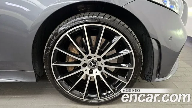 Mercedes-Benz CLS-Class 2019 — фото 7