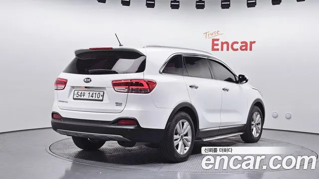 Kia Sorento 2015 — фото 2