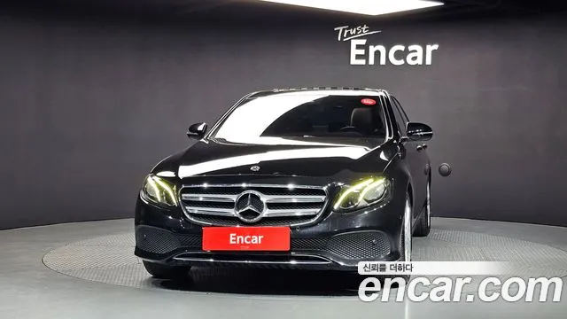 Mercedes-Benz E-Class 2018 — фото 3