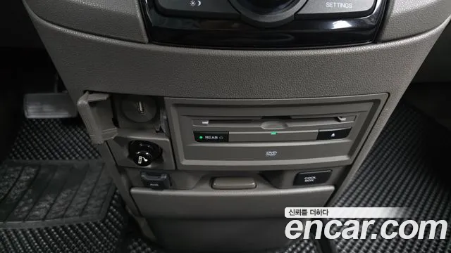 Honda Odyssey 2015 — фото 16