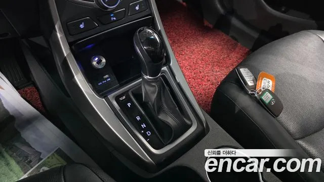 Hyundai AVANTE 2016 — фото 9