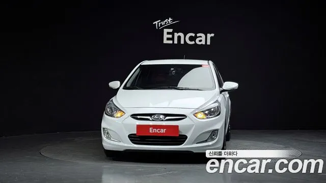 Hyundai Accent 2014 — фото 3