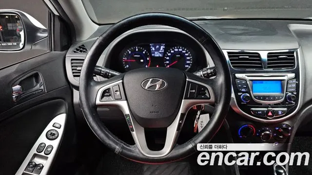 Hyundai Accent 2014 — фото 19