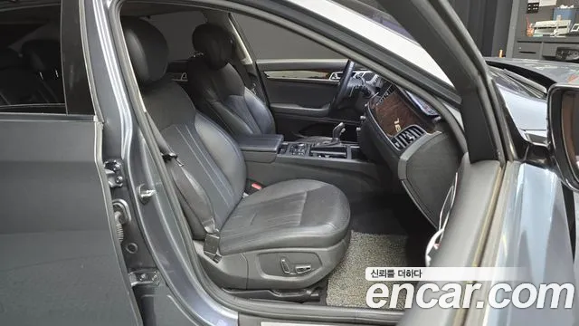 Hyundai Genesis 2016 — фото 18