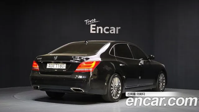 Hyundai Equus 2013 — фото 2