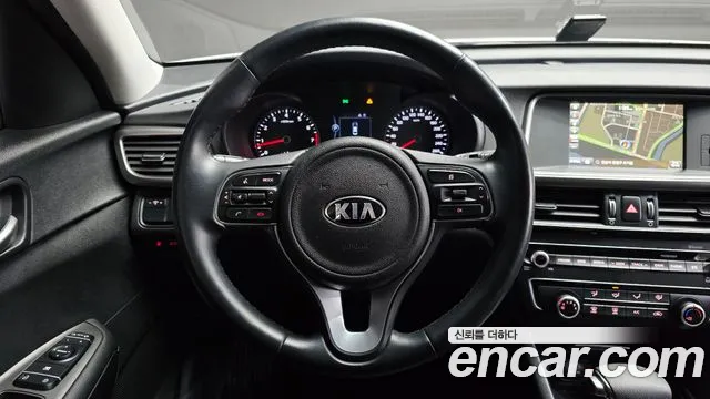Kia K5 2017 — фото 13