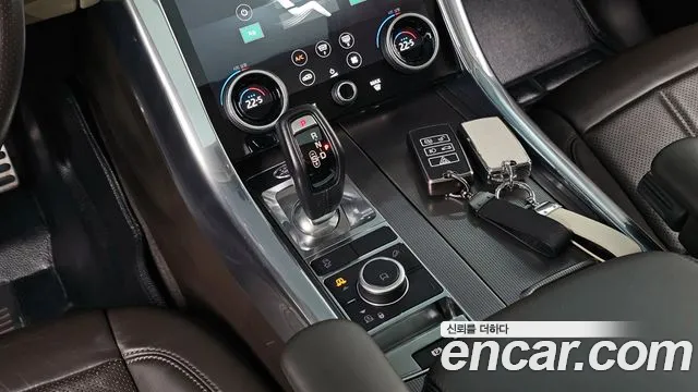 Land Rover Range Rover Sport 2018 — фото 11