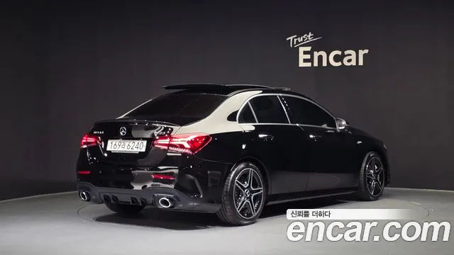 Mercedes-Benz A-Class 2020 — фото 2
