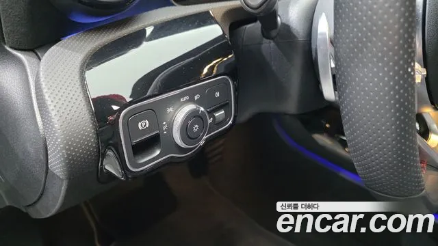 Mercedes-Benz A-Class 2020 — фото 15