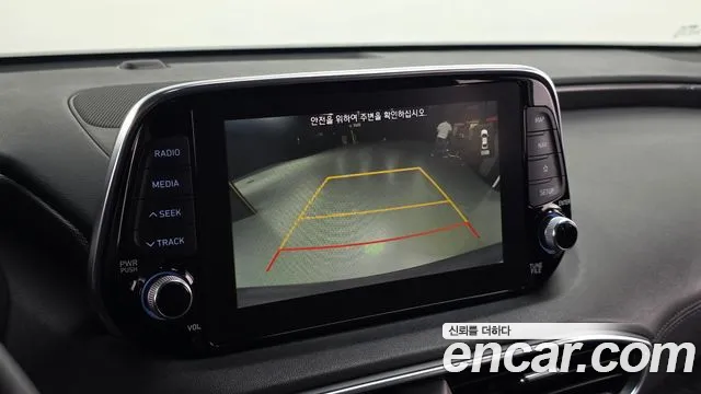 Hyundai Santafe 2019 — фото 14