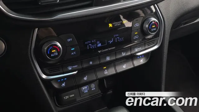 Hyundai Santafe 2019 — фото 18